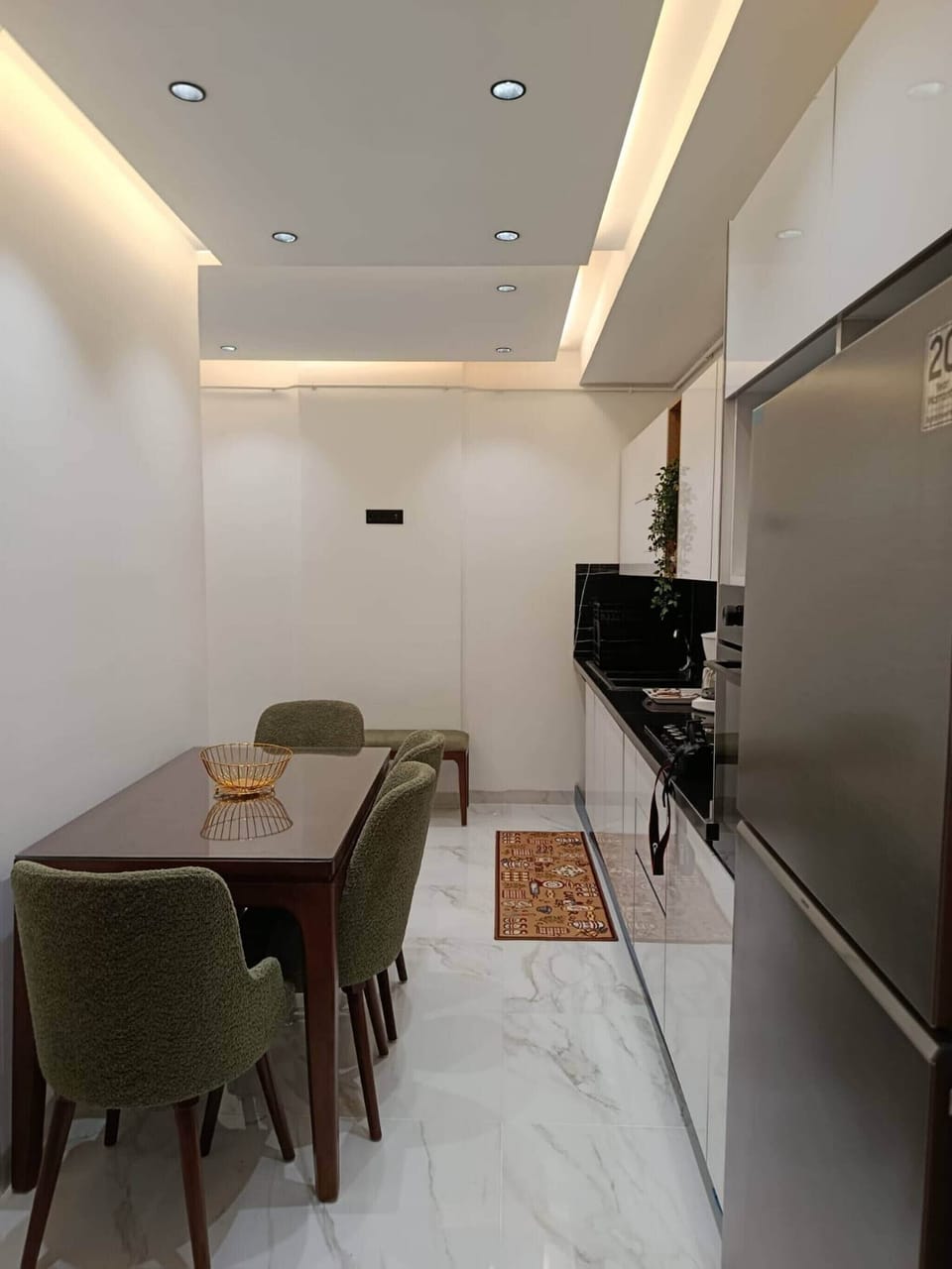 Apartment, 2 Bedrooms, Accessible, Smoking | Dining room