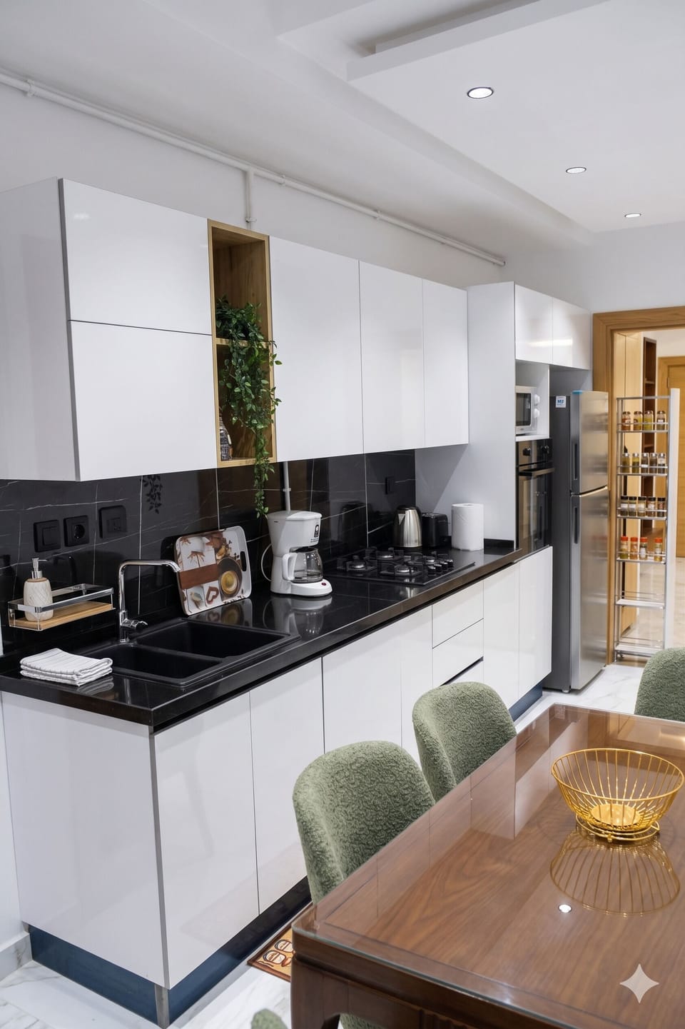 Apartment, 2 Bedrooms, Accessible, Smoking | Interior
