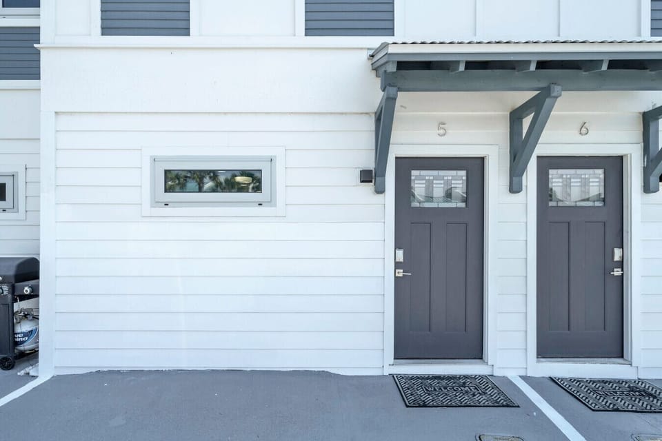 Unit 5 of 6 Townhomes Gulf Front