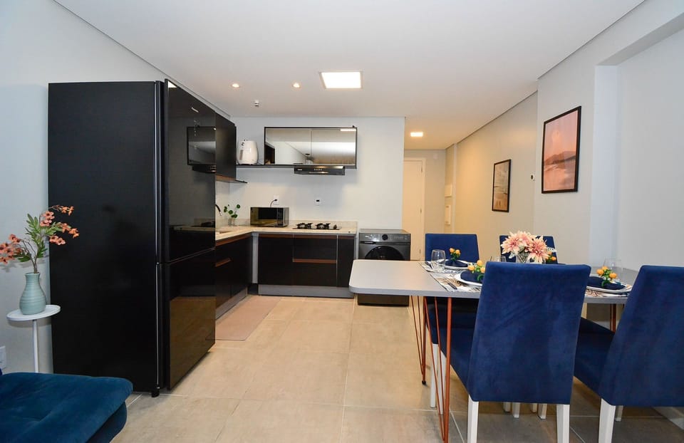 Apartment | Dining
