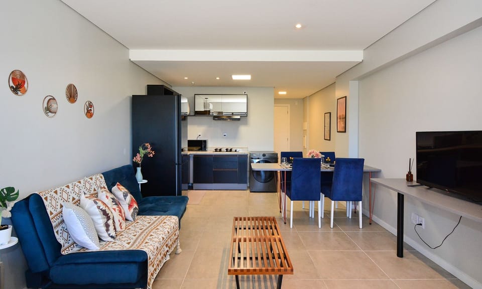 Apartment | Living area | TV