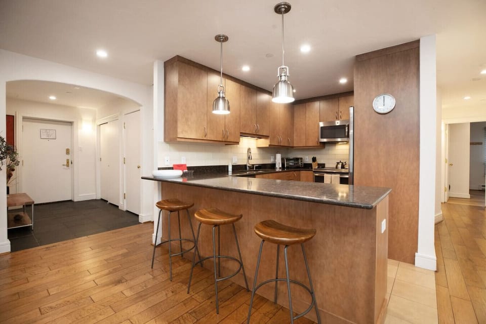 Open Concept Fully Stocked Kitchen