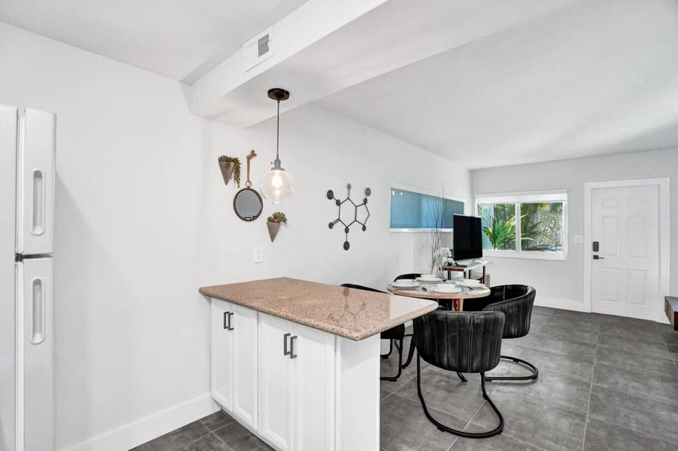 Dining Table for Group Meals — Ideal for Families & Friends