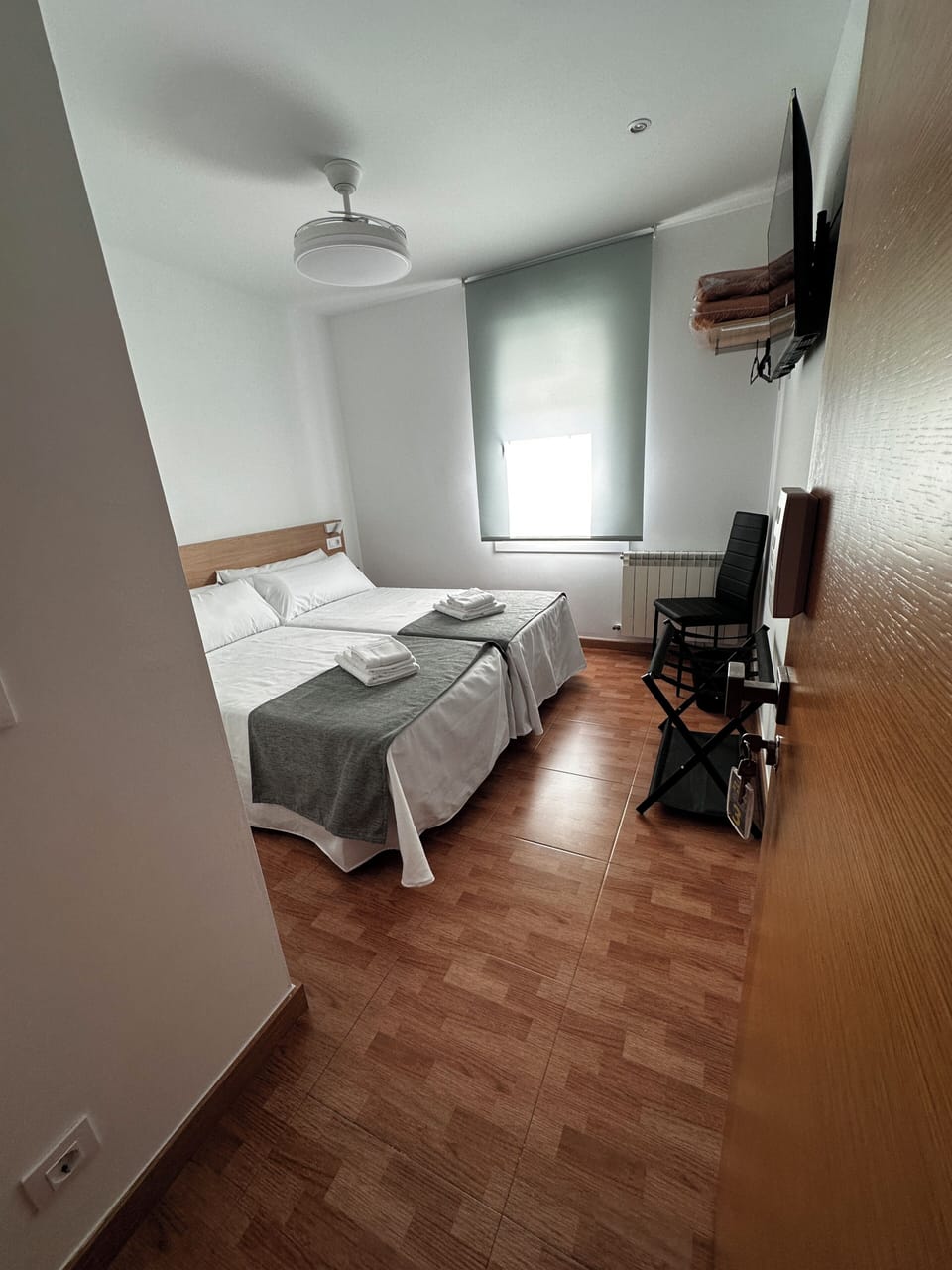 Twin Room, 2 Twin Beds, Non Smoking, Mountain View | Soundproofing, free WiFi, wheelchair access