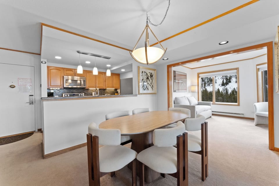 Condo (1 Bedroom) | Exterior