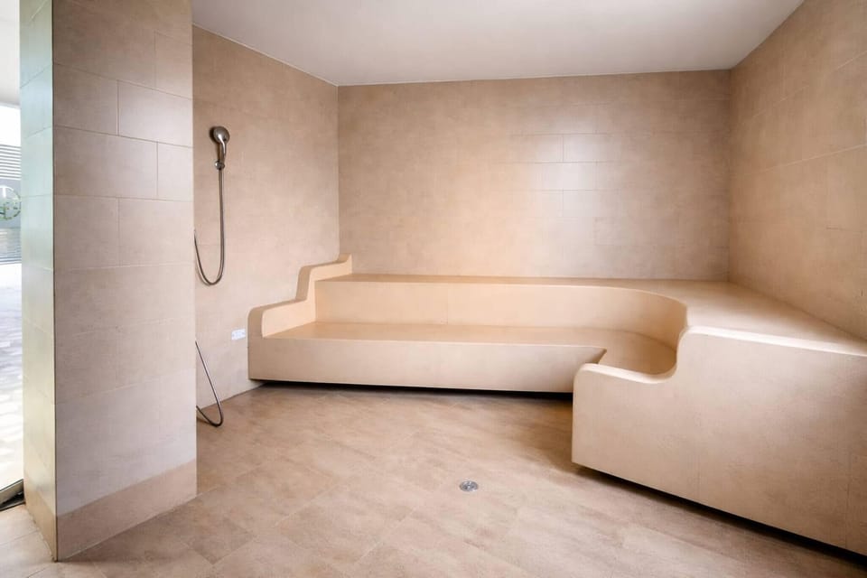 Apartment, 1 Bedroom, Accessible, Lake View | Bathroom