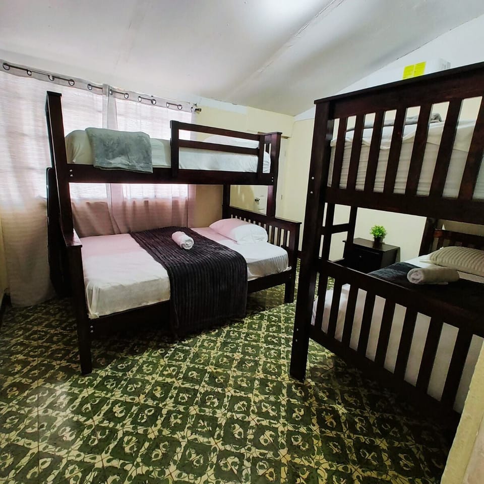 Comfort Shared Dormitory | Free WiFi