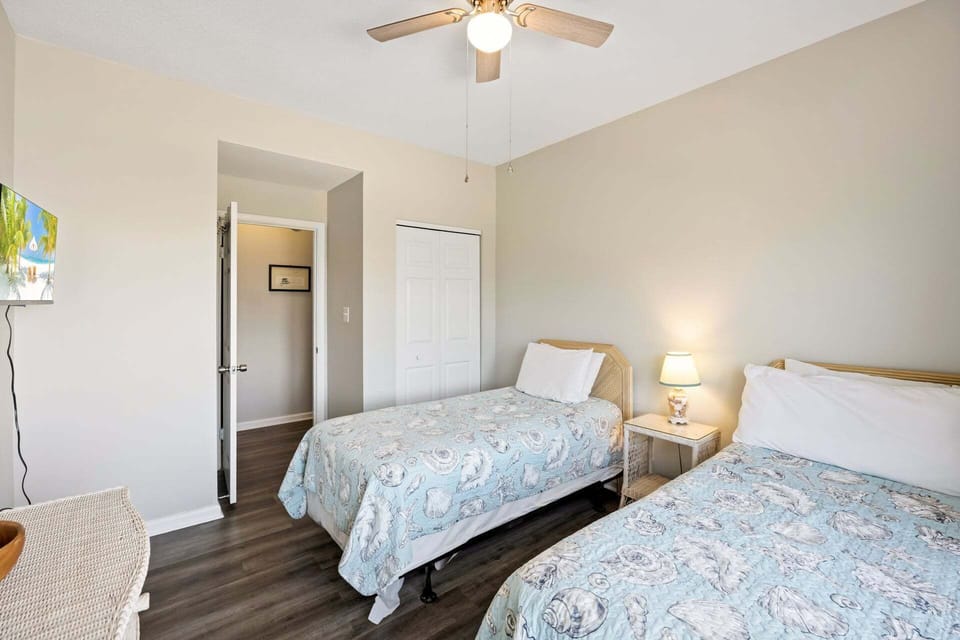 Double twin room