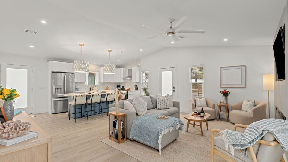 House (2 Bedrooms) | Interior