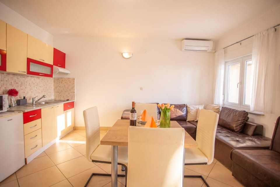 Kitchen and dining area