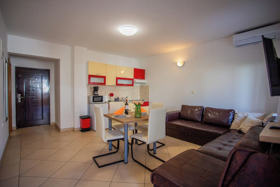 Living and dining room