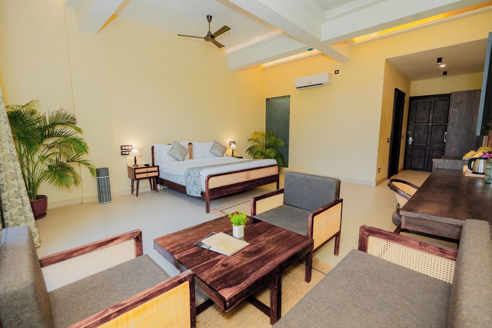 Premium Room | Desk