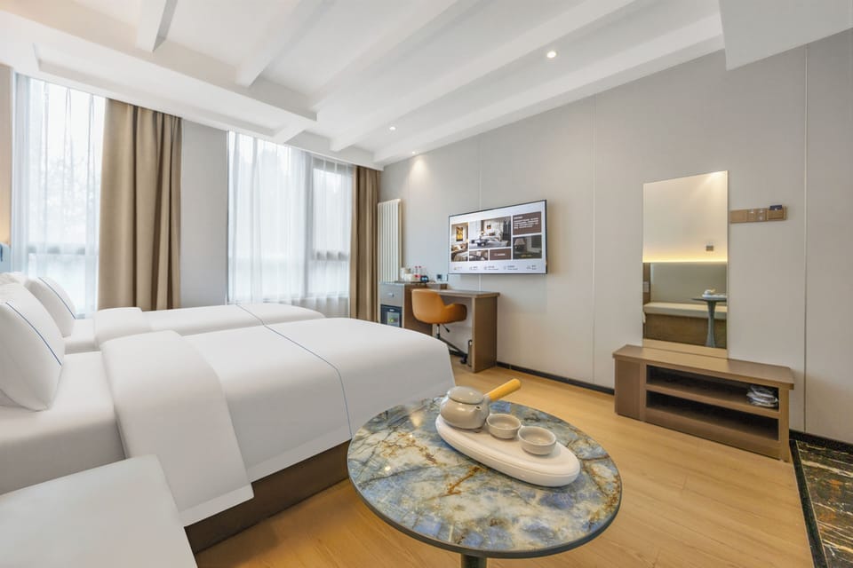 Elite Twin Room | In-room safe, blackout drapes, soundproofing, iron/ironing board