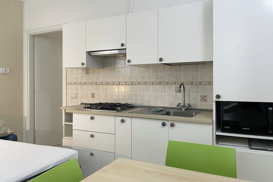 Kitchen and dining area