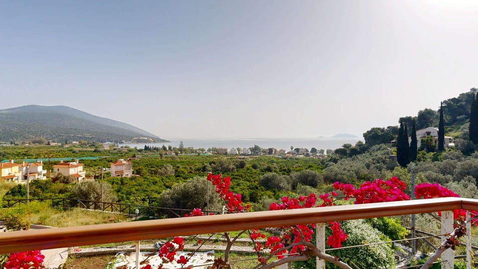 EXterior Views of the valley and the sea from the property's privbat balcony