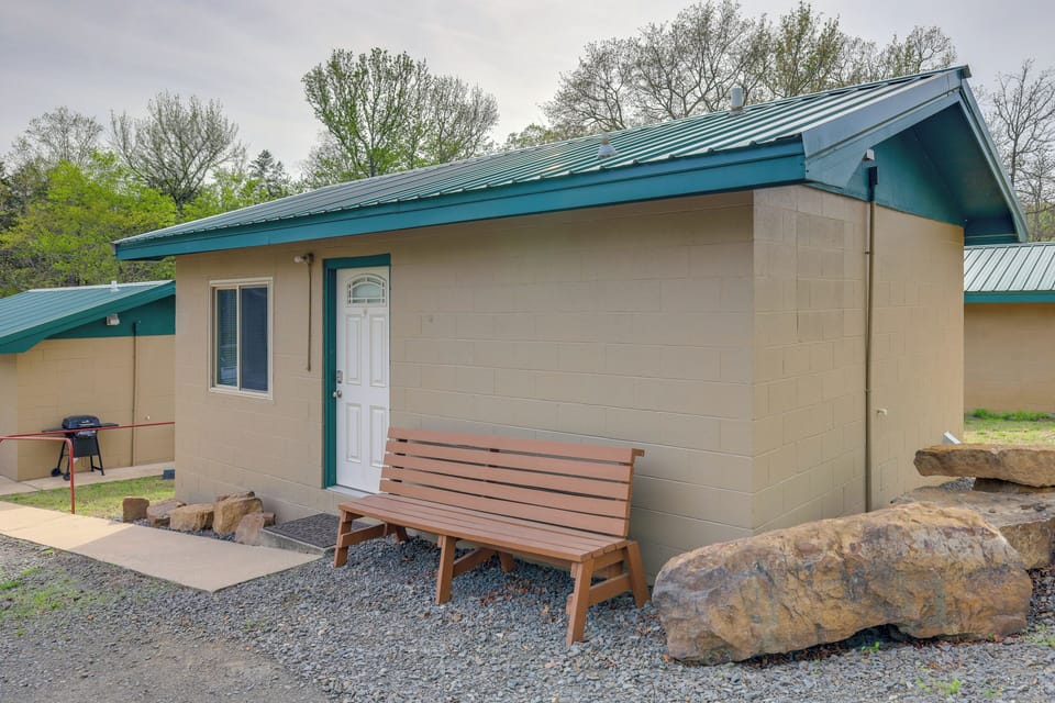 Parking | Driveway (2 Vehicles) | Community Surface Lots | RV/Trailer Parking