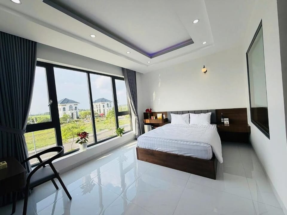 Basic Room | Soundproofing, free WiFi