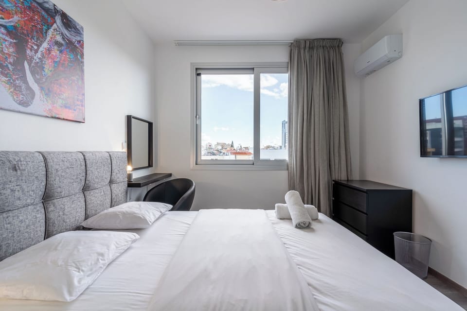 Apartment, 1 Double Bed, Kitchen, City View | View from room