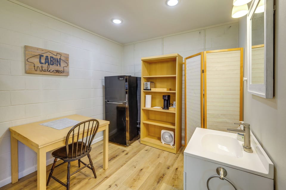 Apartment (0 Bedroom) | Interior