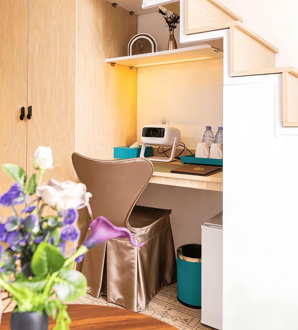 Senior Double Room | Living area