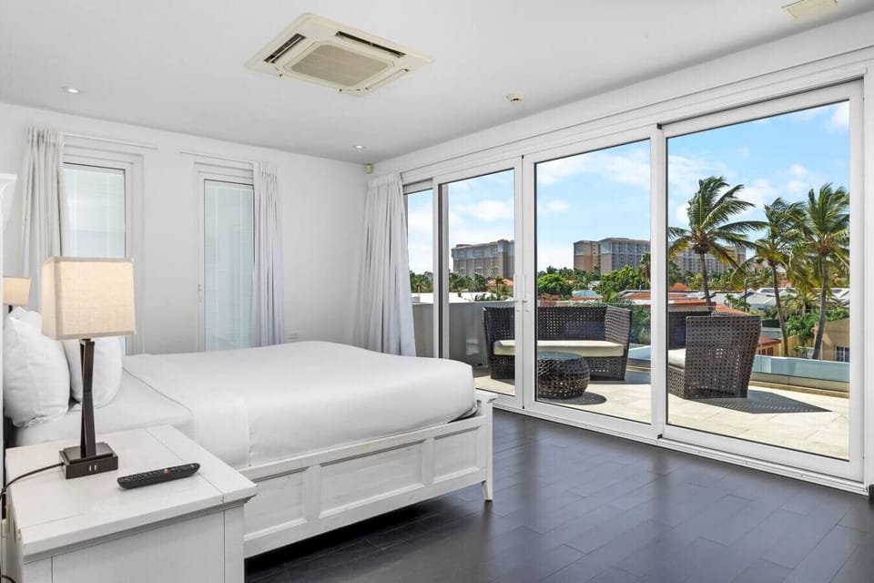 You`ll feel pampered like royalty on the comfortable king-size bed in the master bedroom with a large balcony