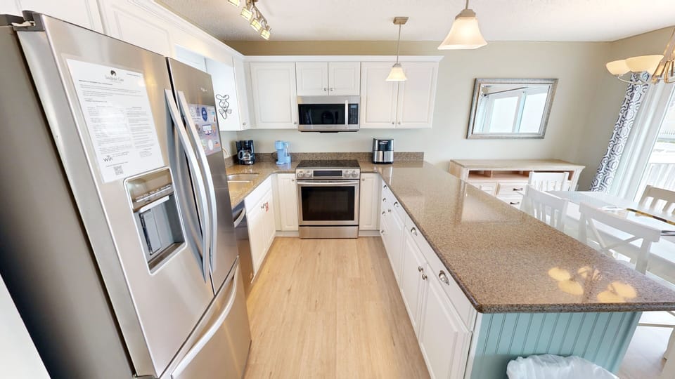 Villa, 3 Bedrooms | Private kitchen | Coffee/tea maker, fridge, oven, toaster