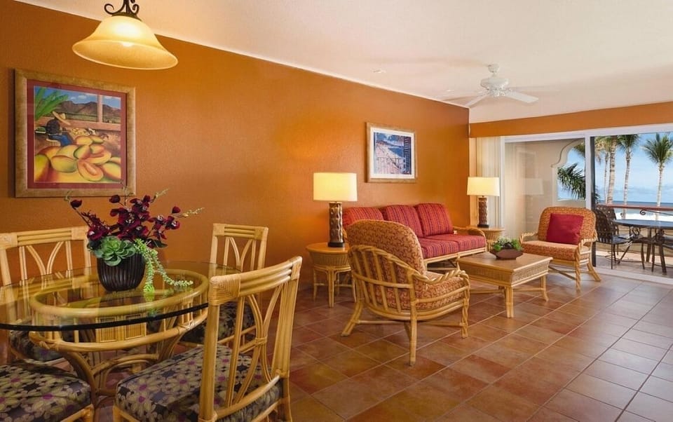 2 Bedroom • Dining Area