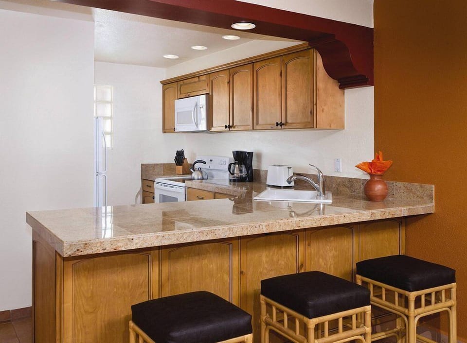 2 Bedroom • Kitchen