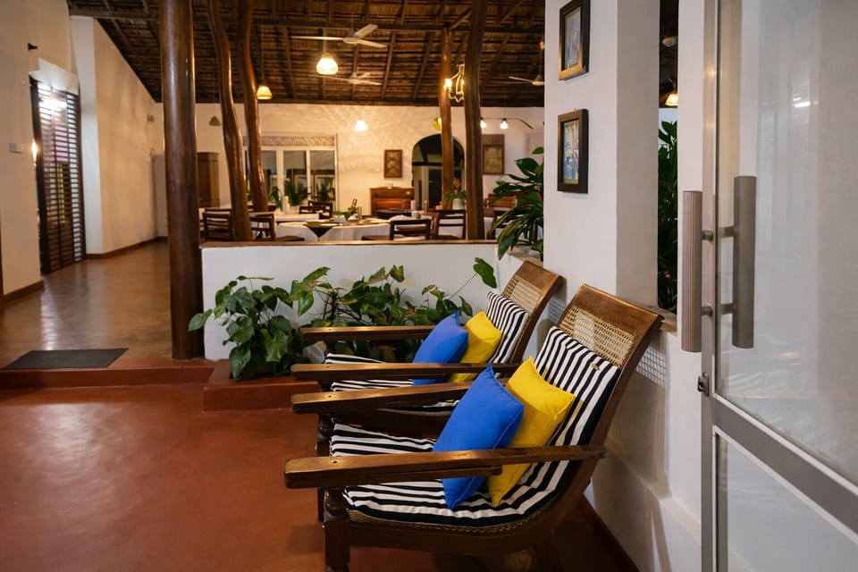 Habarana Inn - Offiacl Bed and Breakfast in Sri Lanka
