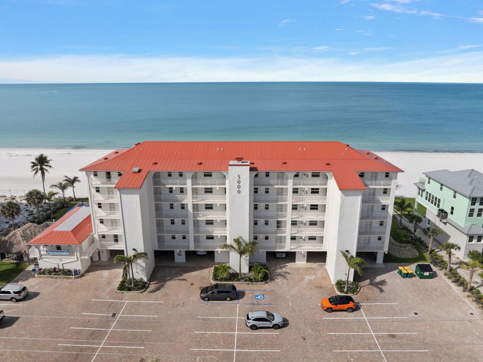 Welcome to Pointe South Resort Fort Myers Beach