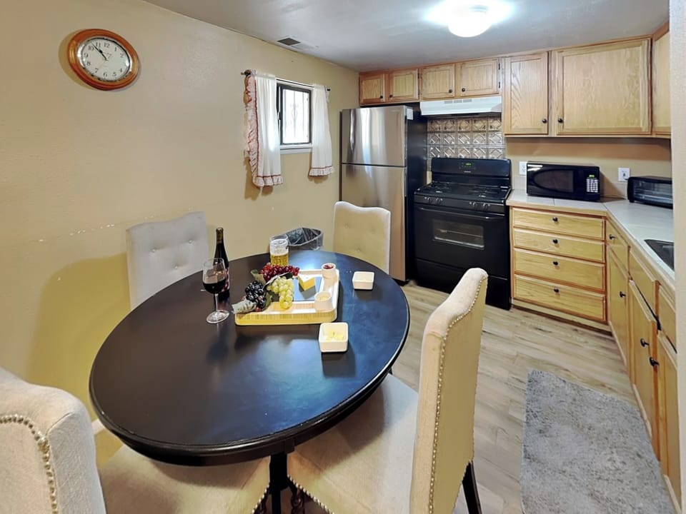 Open Concept Kitchen & Dining Area