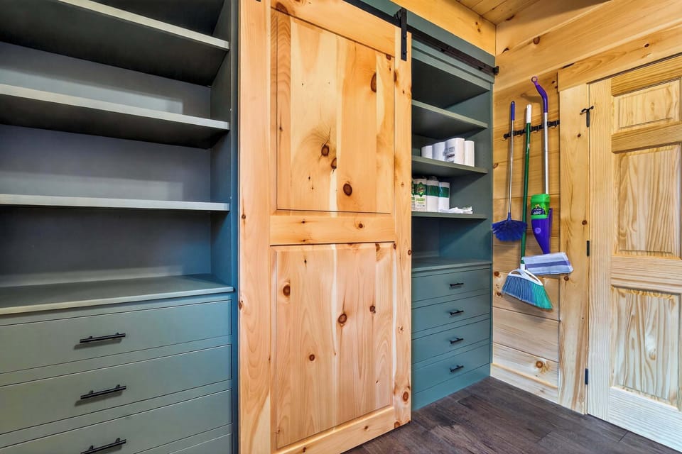 Kitchen: A fully equipped cabin kitchen ready for home-cooked meals.