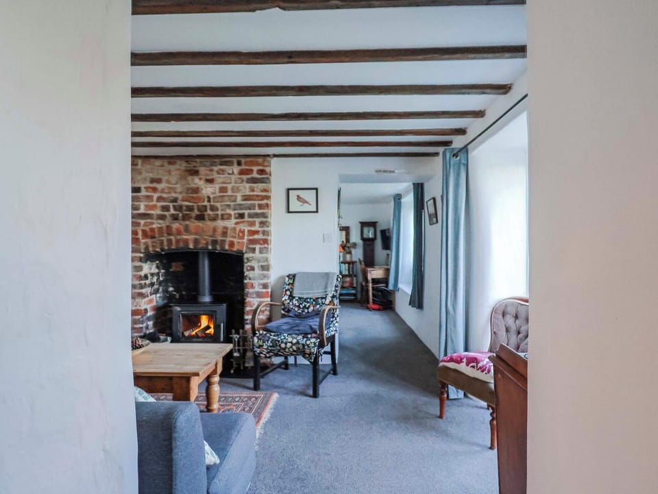 2 Oak Tree Cottages Cottage in East Devon District