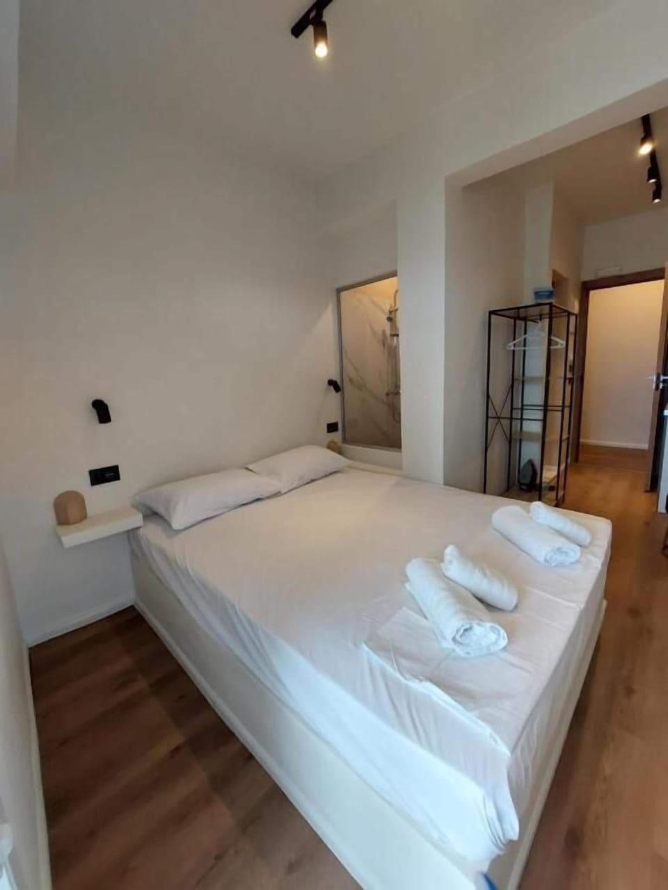 Standard Double or Twin Room, Balcony, Sea View | Iron/ironing board, WiFi (free)