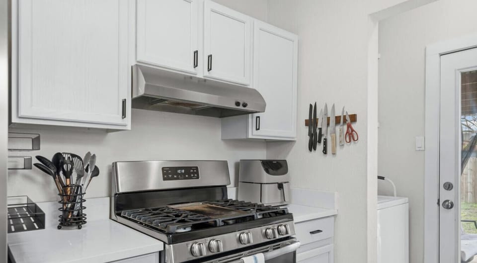 A gas range and full cookware set let you whip up anything from breakfast tacos to a group dinner spread.