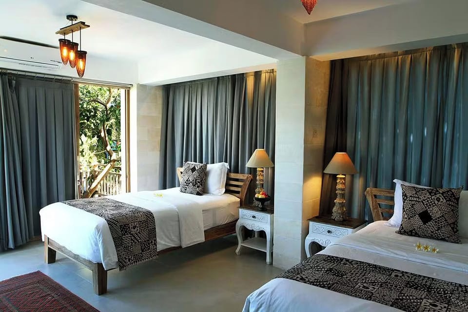 Garden Suite | 1 bedroom, premium bedding, minibar, in-room safe