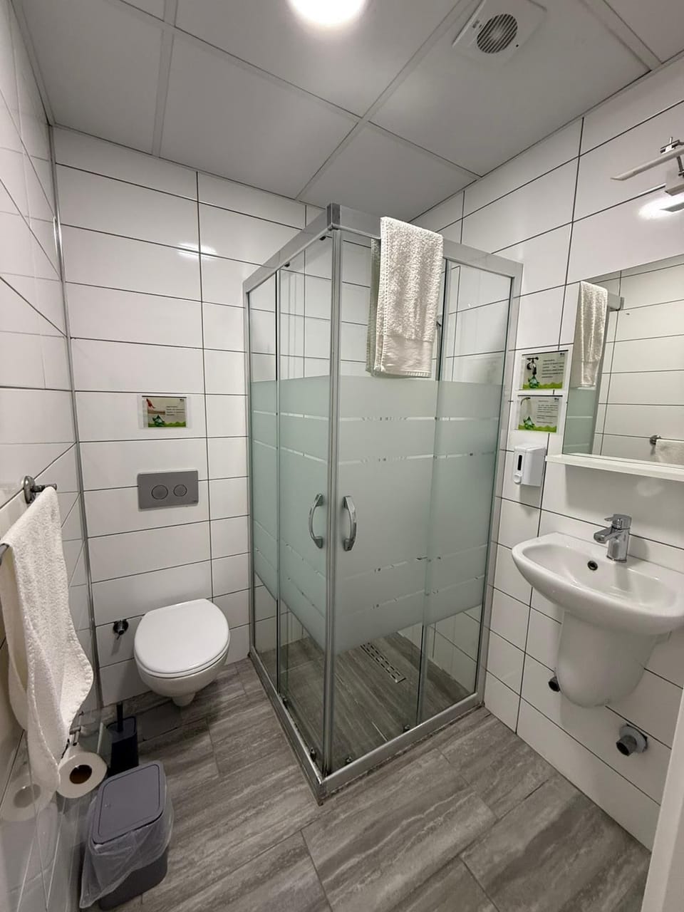 Room, Balcony, City View | Bathroom | Shower, hair dryer, slippers, towels