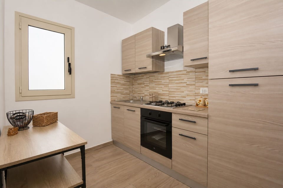 Autumn, Kitchen, Spring, Summer