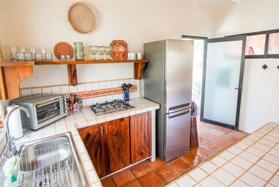 Casita 4 Kitchen