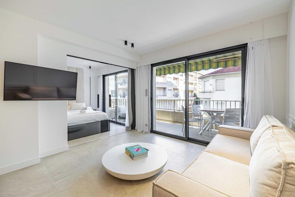 Apartment | Living area