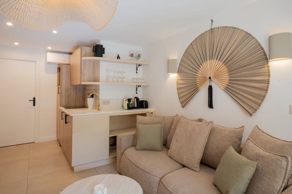 Apartment | Living area