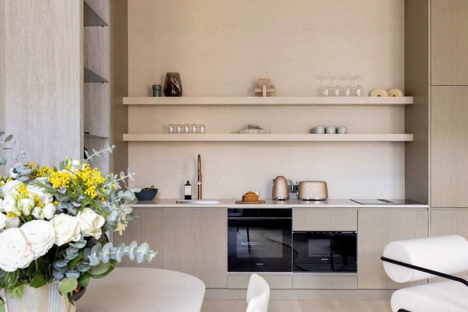 Apartment | Private kitchen | Coffee/tea maker, fridge, microwave, oven