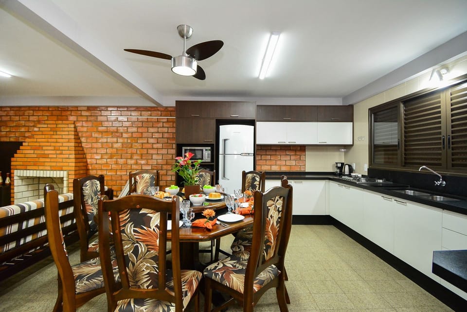 Villa | Private kitchen | Coffee/tea maker, electric kettle