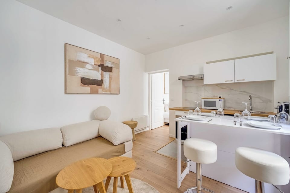 Apartment | Living area