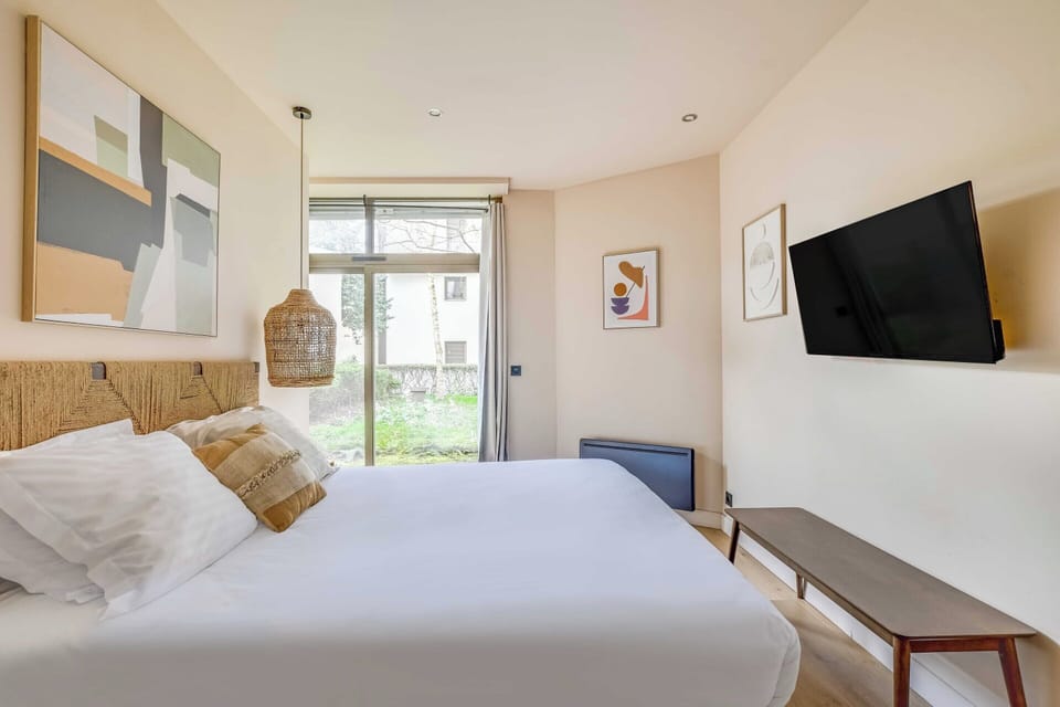 Apartment | 3 bedrooms, bed sheets