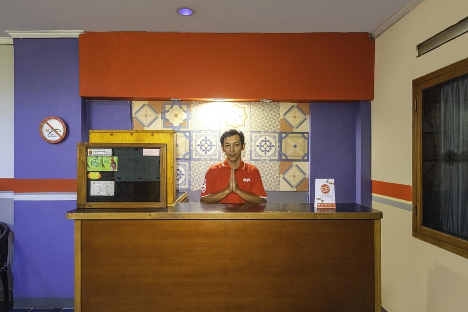 Entrance / Reception