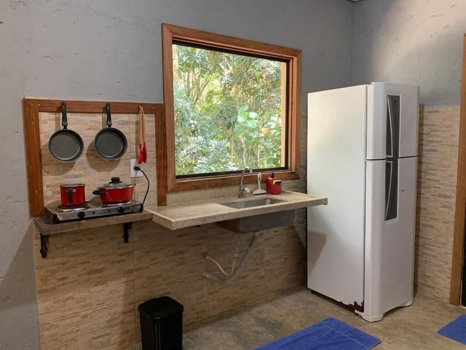Chalet, Lanai, Hill View | Private kitchen | Highchair