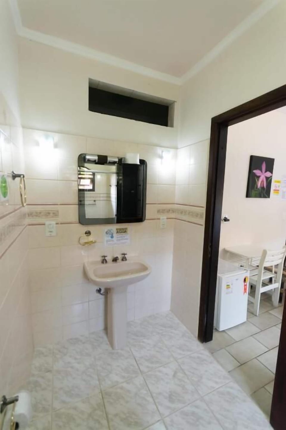 Double Room, Garden View | Bathroom | Free toiletries, towels, soap, toilet paper
