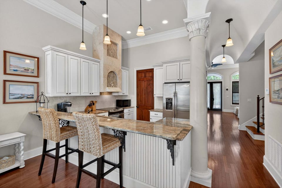 Ivory Palm - Seagrove - Kitchen