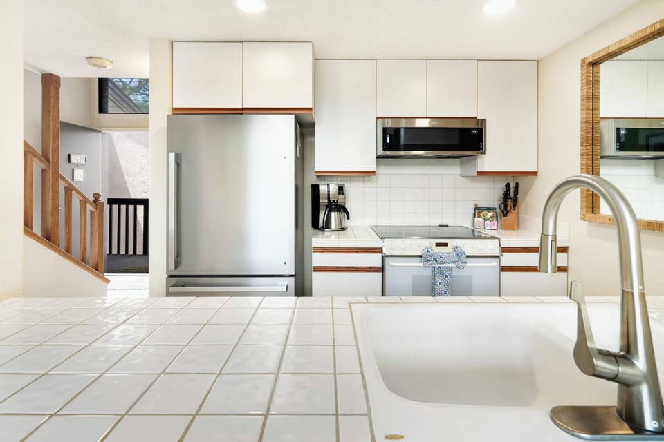 Well-appointed kitchen.